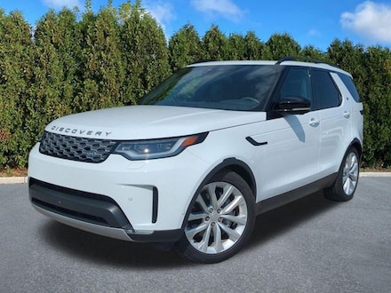 2026 Land Rover Discovery S SUV