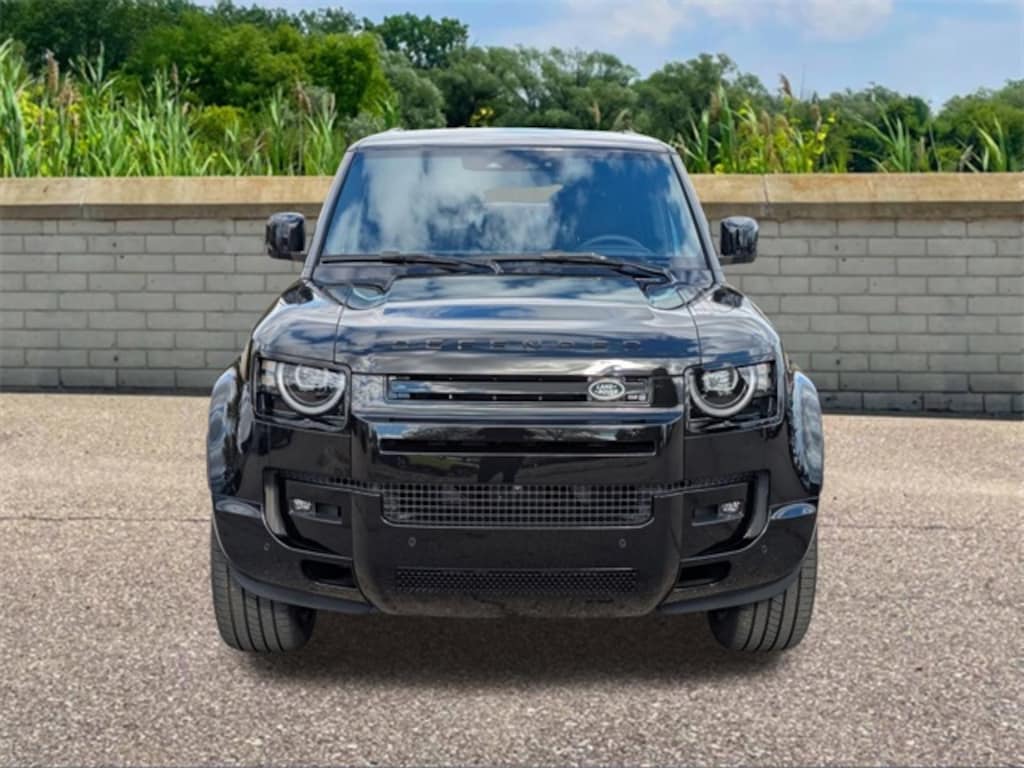 New 2026 Land Rover Defender 130 XV8 500PS SUV