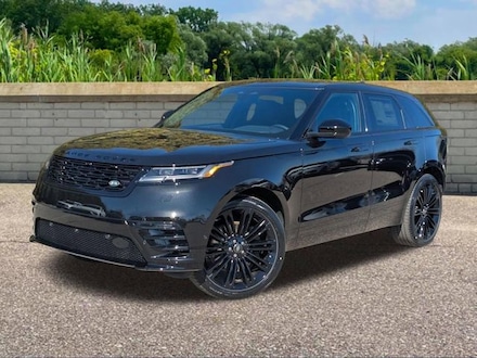 2026 Land Rover Range Rover Velar Dynamic SE