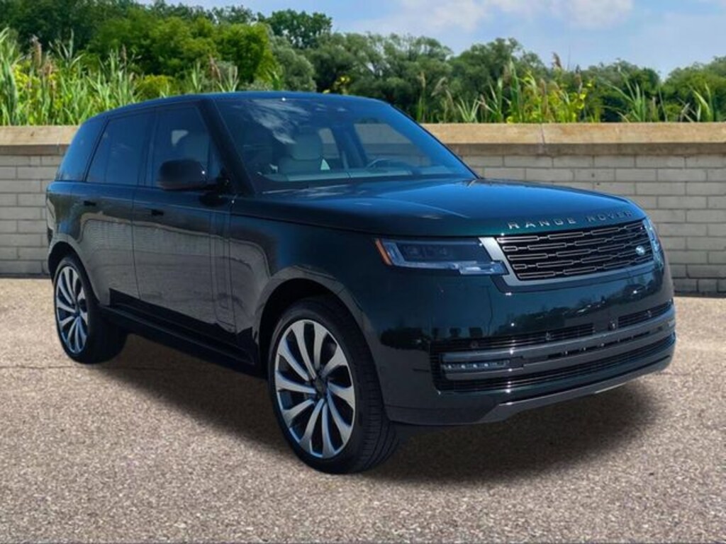 New 2026 Land Rover Range Rover SE SUV