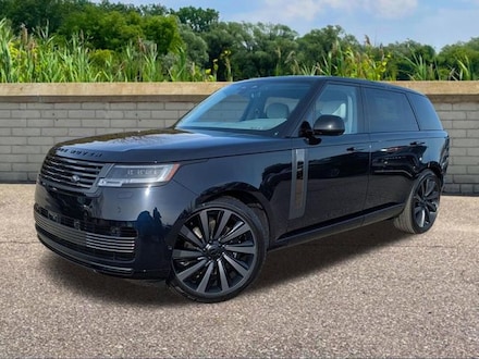 2026 Land Rover Range Rover SV Signature Suite SUV
