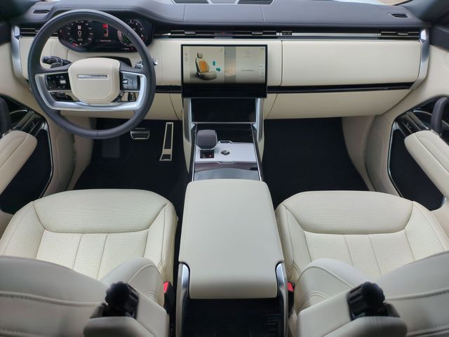 2026 Land Rover Range Rover SE - Photo 14