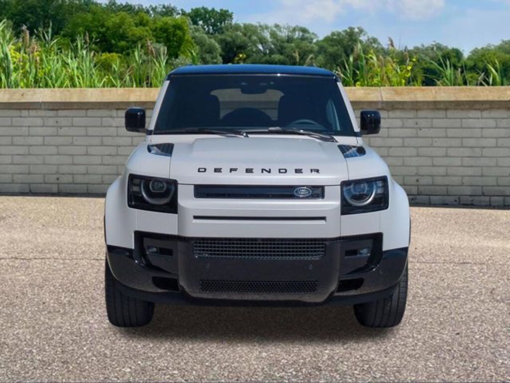 New 2026 Land Rover Defender 130 X-Dynamic SE SUV