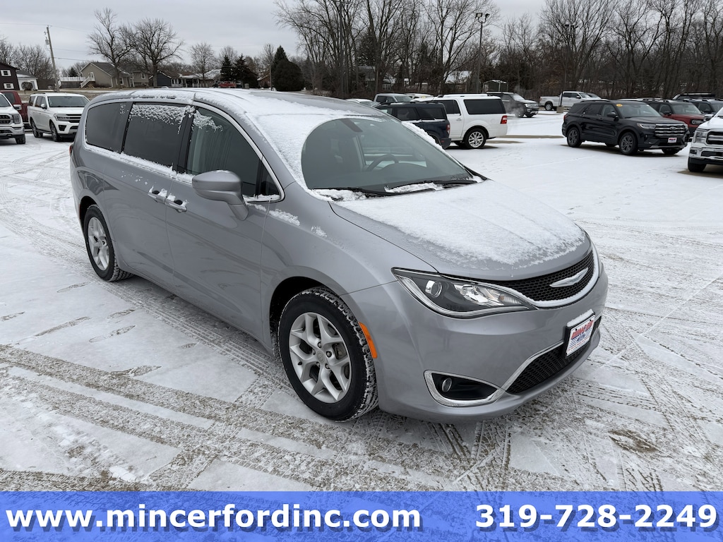 Used 2018 Chrysler Pacifica Touring Plus Touring Plus FWD