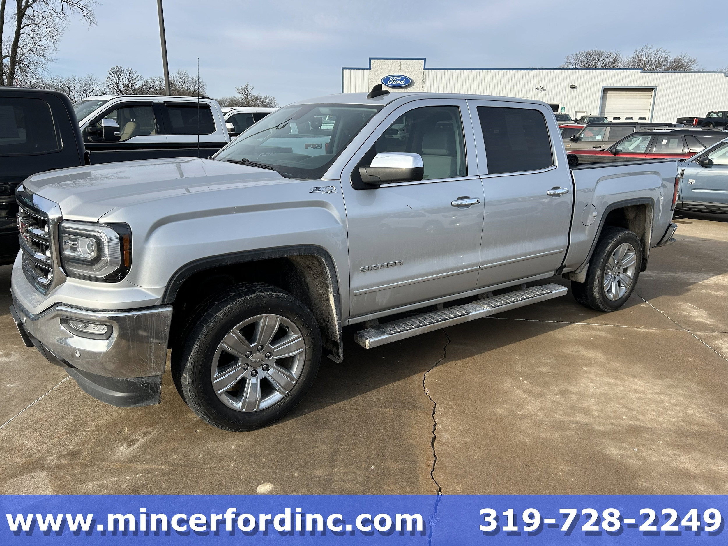 2017 GMC Sierra 1500 SLT's photo