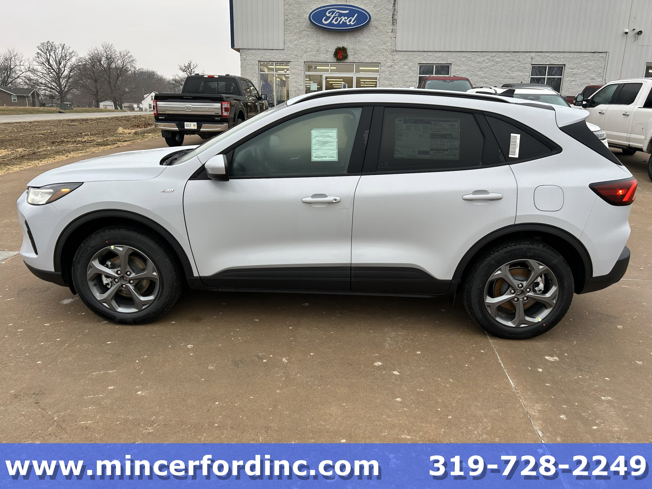 2026 Ford Escape ST-Line Select's photo
