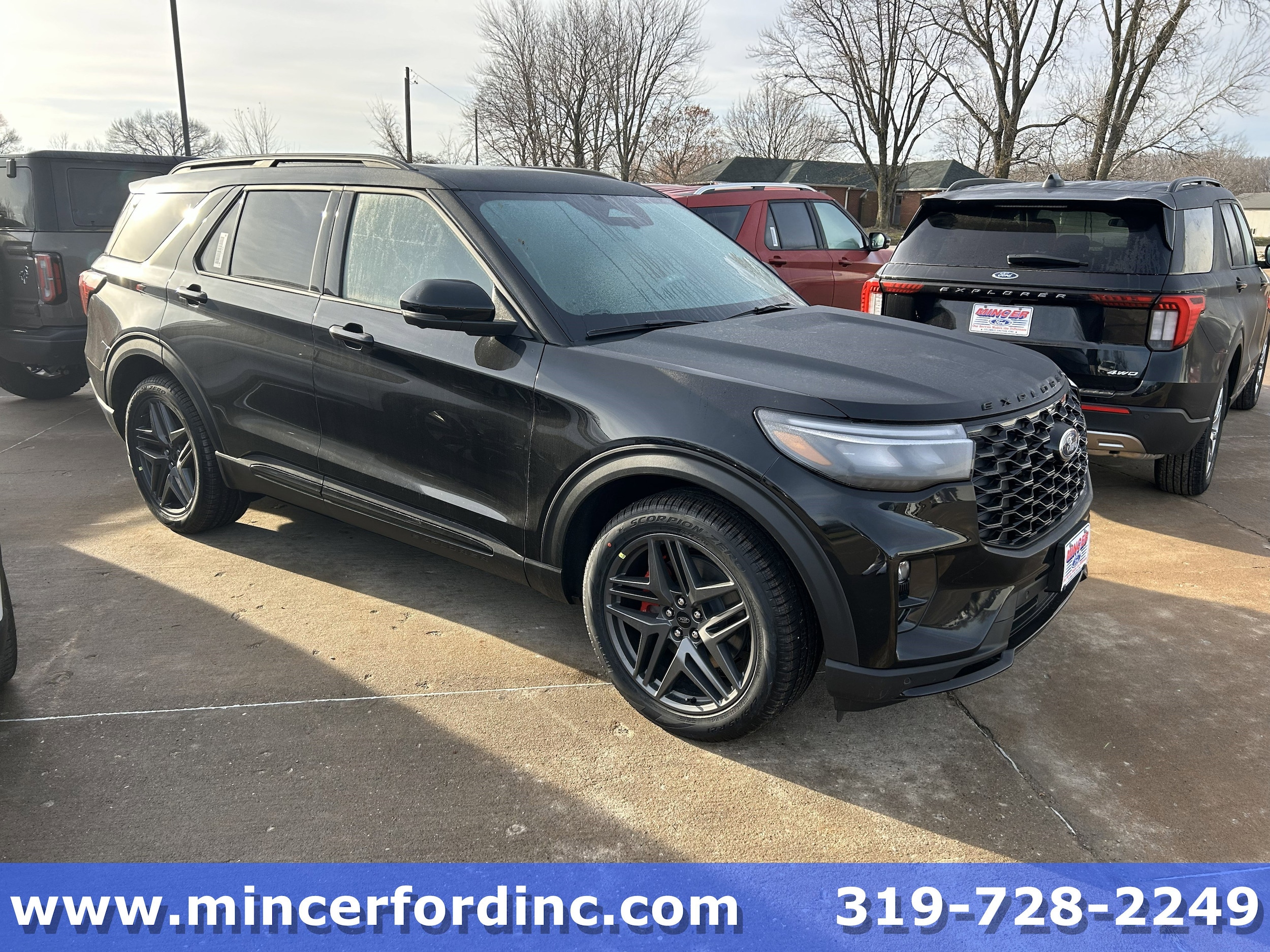2026 Ford Explorer ST's photo