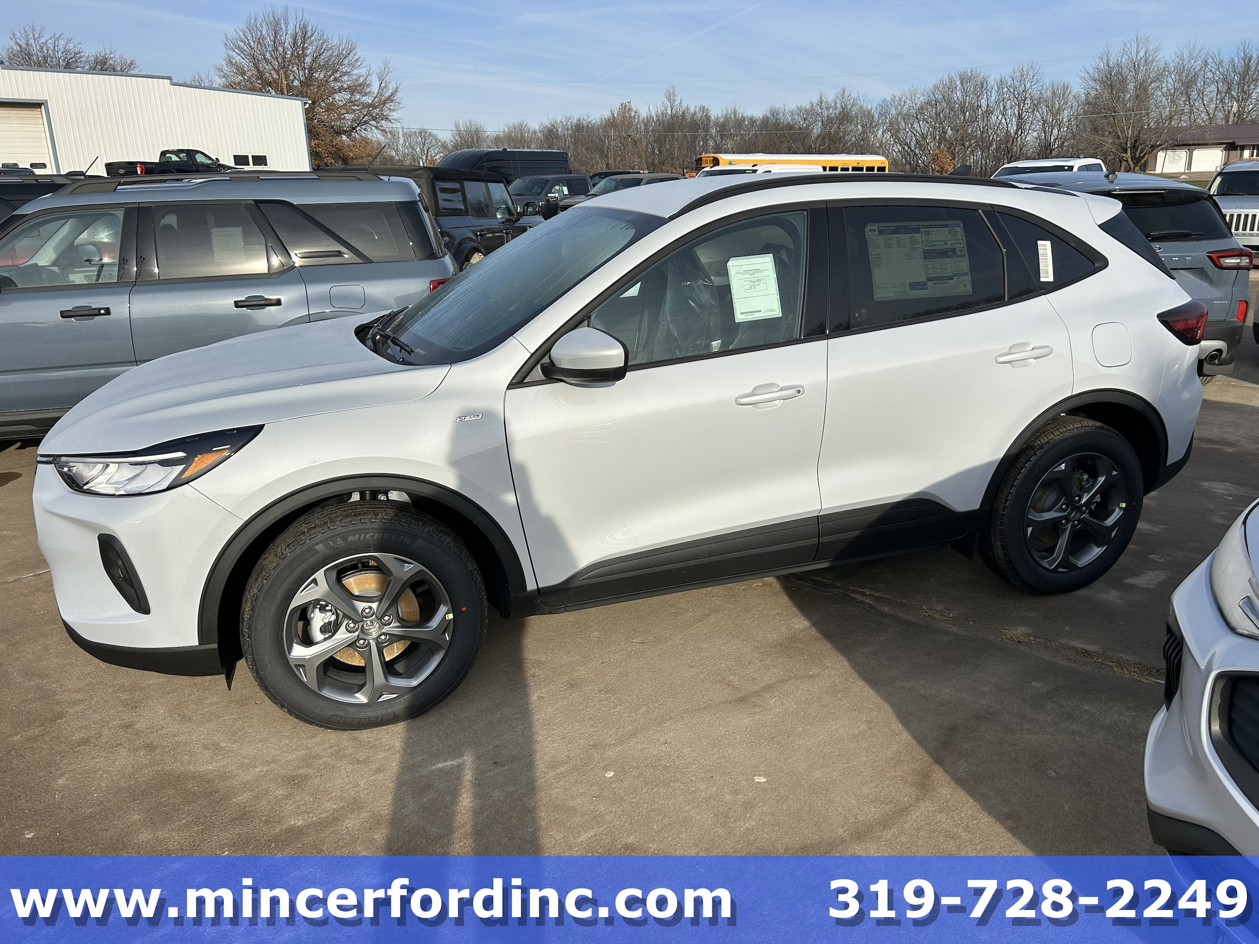 2026 Ford Escape ST-Line Select's photo