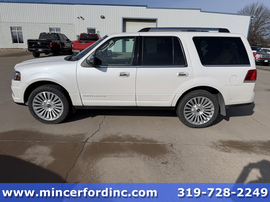 Used 2015 Lincoln Navigator 4WD