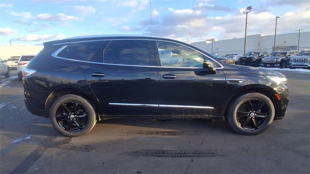 Used 2023 Buick Enclave Essence SUV