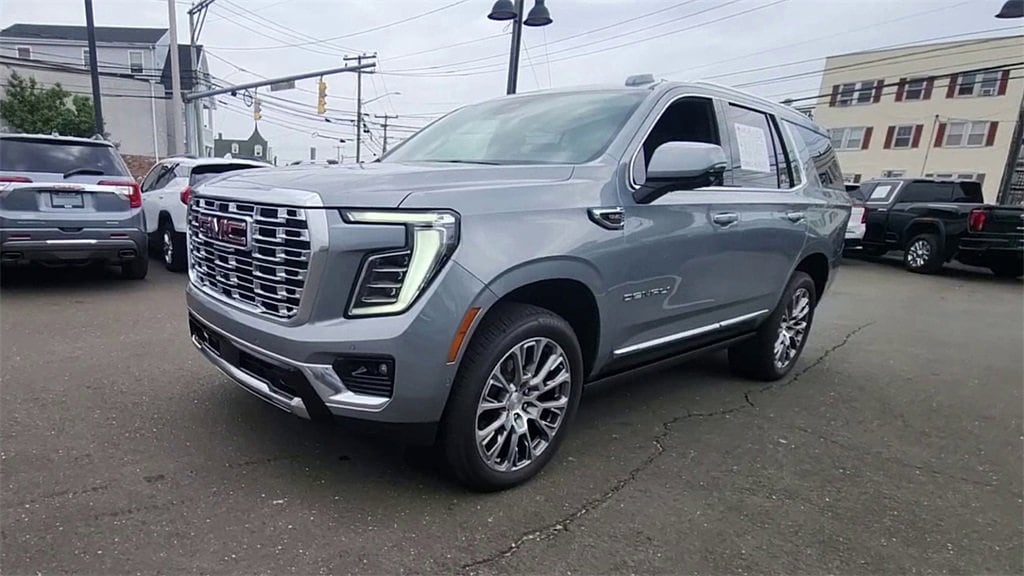 Image 4 of 2025 GMC Yukon Denali SUV