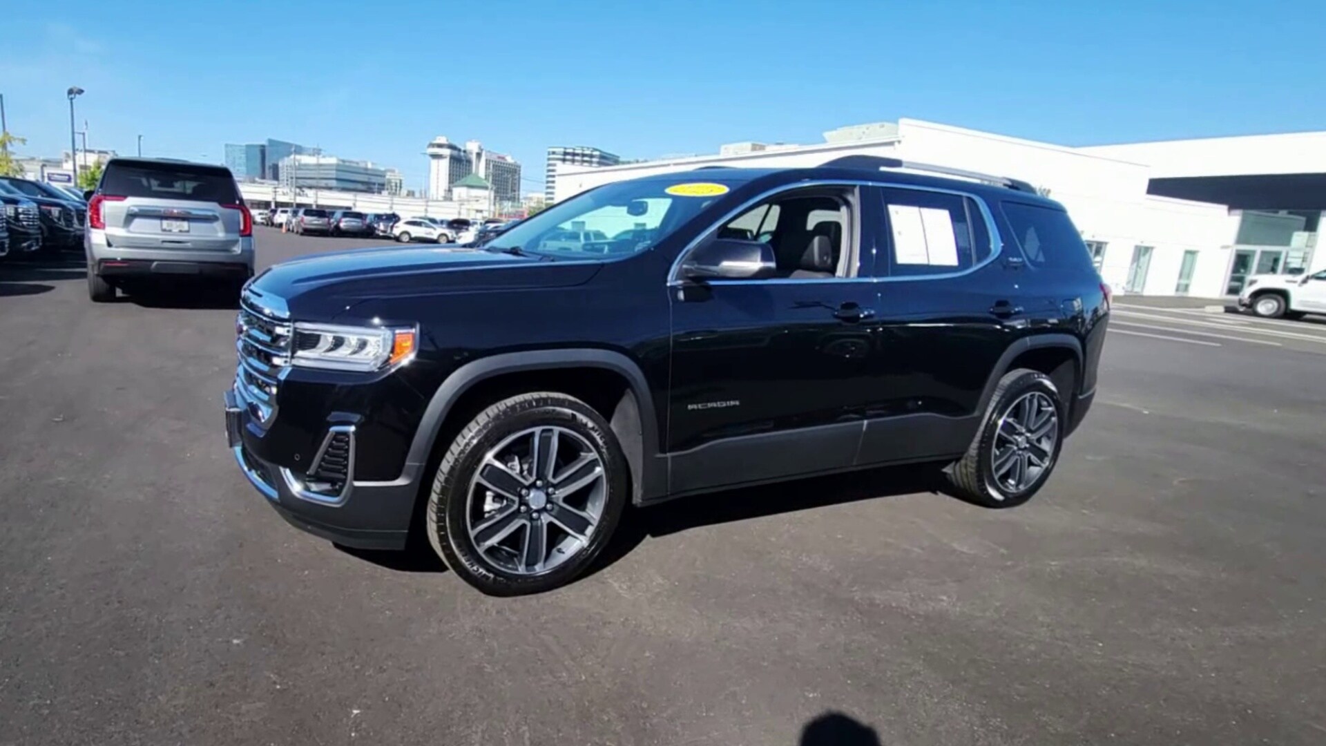 2023 Gmc Acadia SLT photo 4