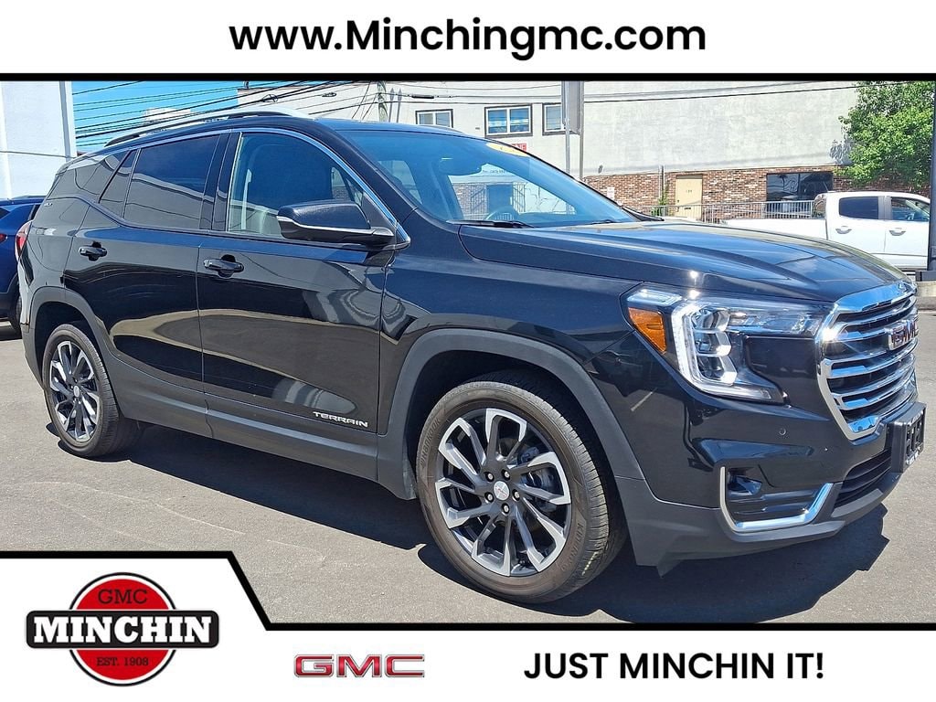 2022 GMC Terrain SLT AWD's photo