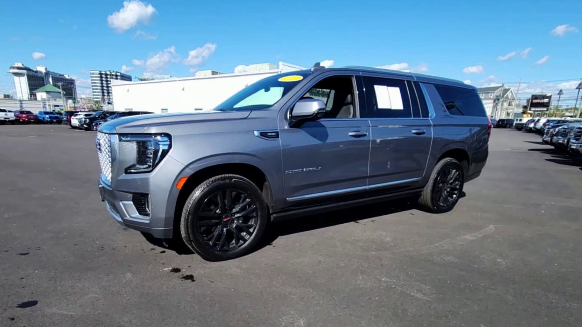 2022 Gmc Yukon XL Denali photo 3