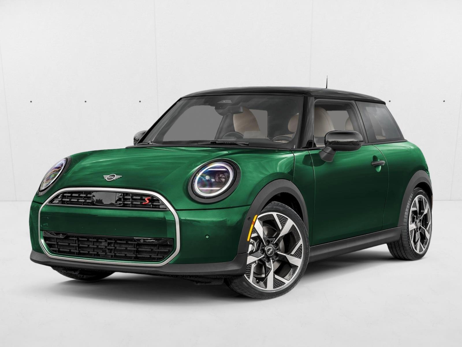 2025 MINI Hardtop 2 Door S's photo