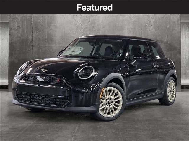 2025 MINI Hardtop 2 Door S's photo