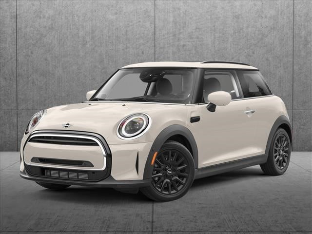 2023 MINI Hardtop 2 Door Base's photo
