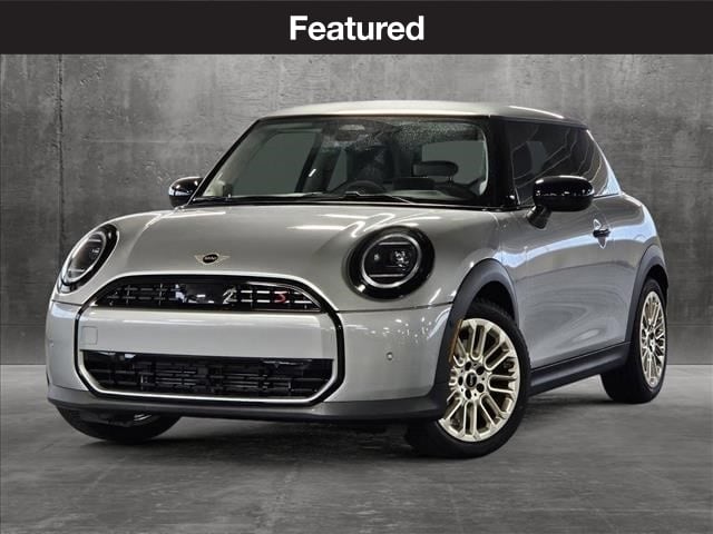 2025 MINI Hardtop 2 Door S's photo