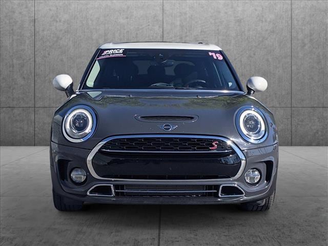 Used 2019 MINI Clubman S with VIN WMWLN9C51K2E51987 for sale in Burlington, VT