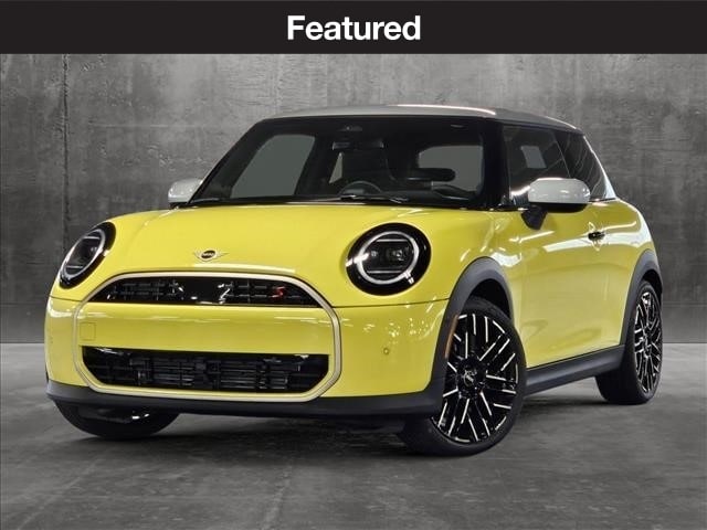 2025 MINI Hardtop 2 Door S's photo