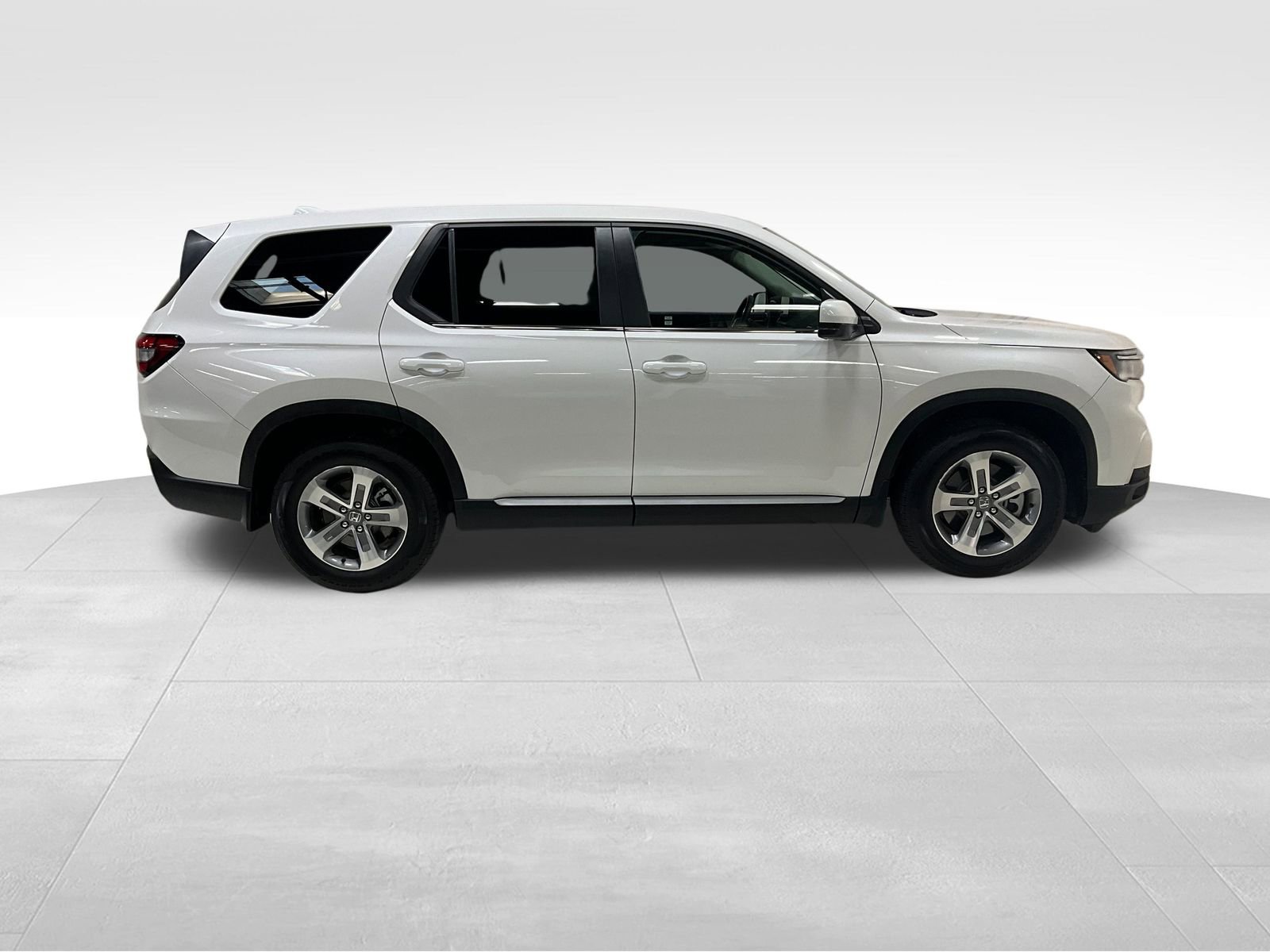 2025 Honda Pilot EX-L photo 3