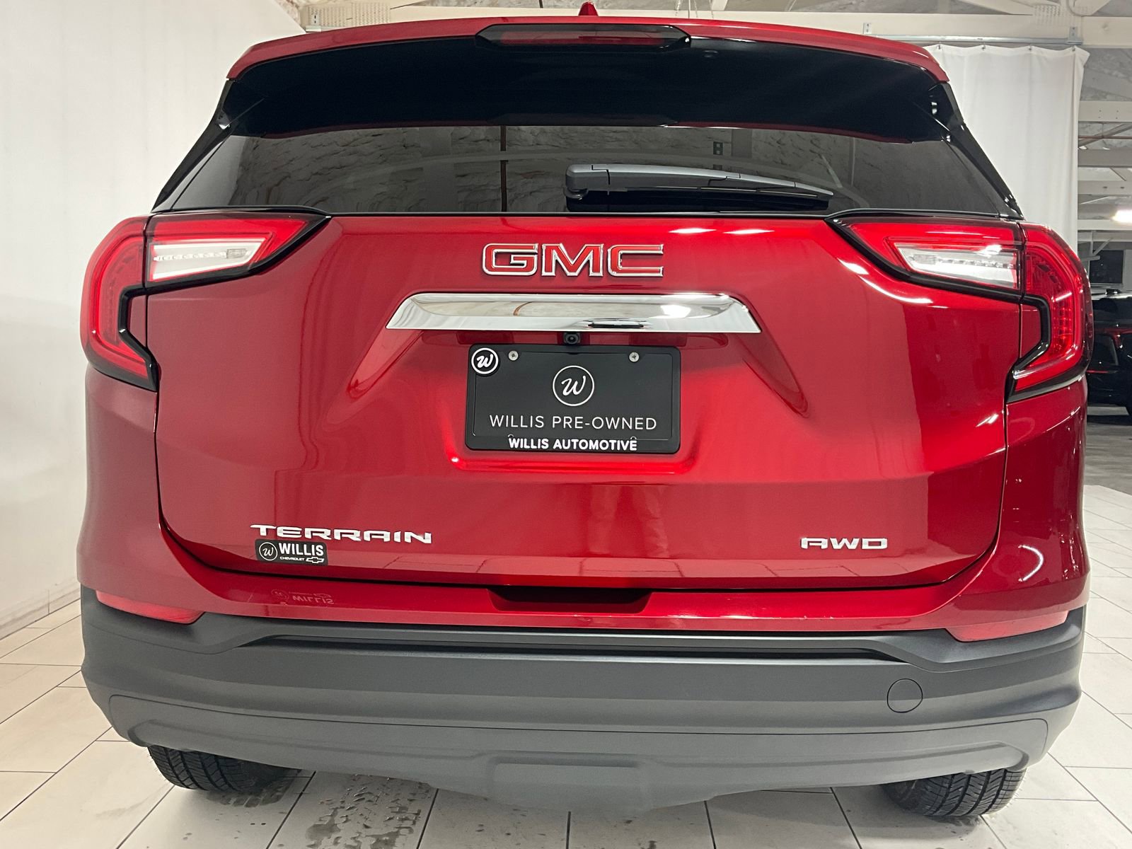 2024 Gmc Terrain SLE photo 3