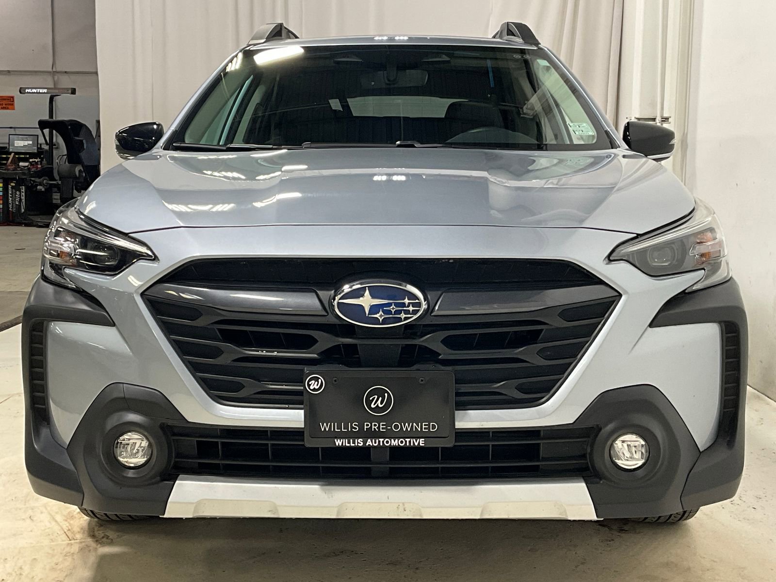 2024 Subaru Outback Limited photo 2