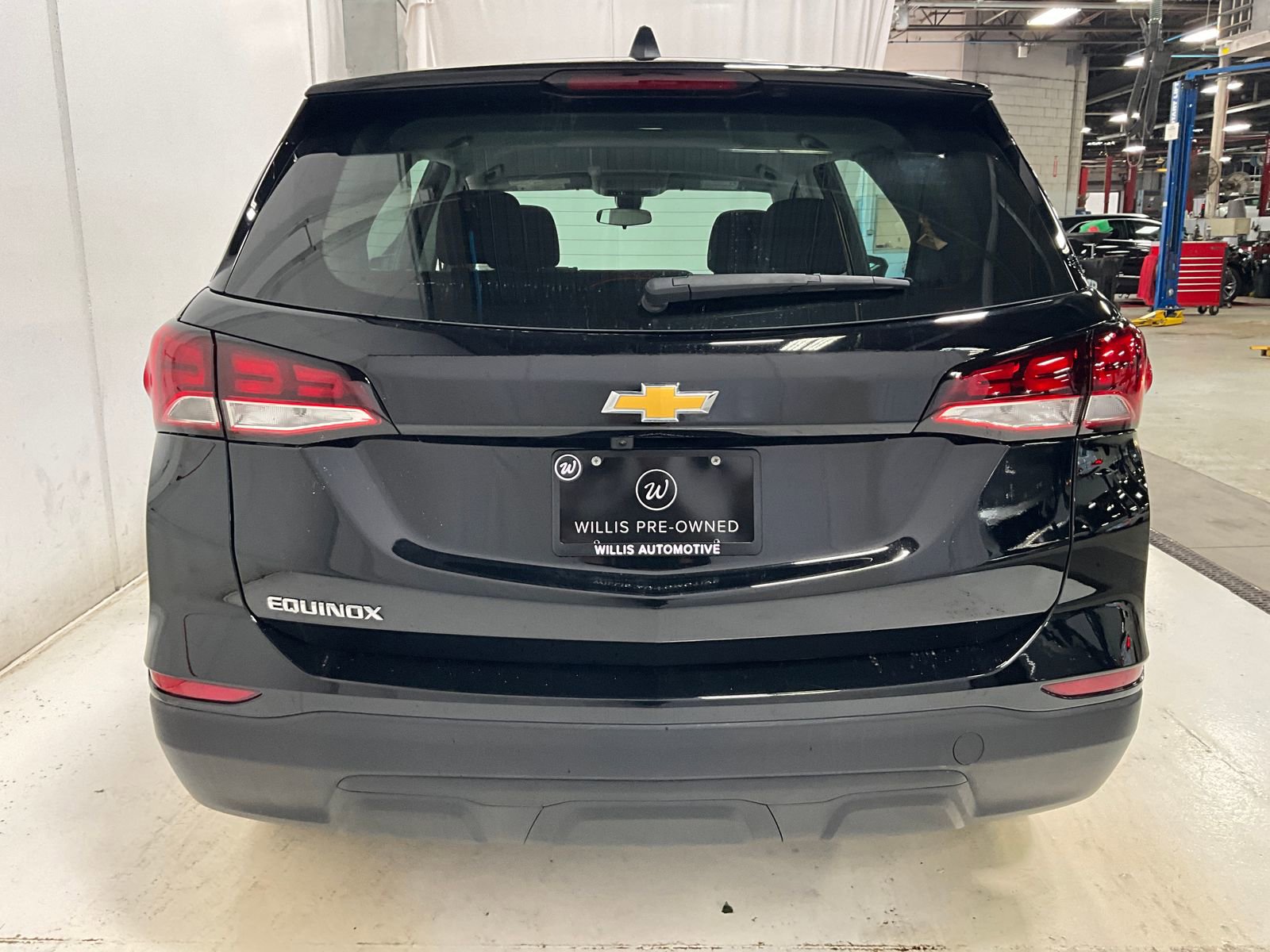 2024 Chevrolet Equinox LS photo 3