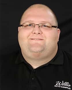 Staff member David Thornburg from ID_33145425c737