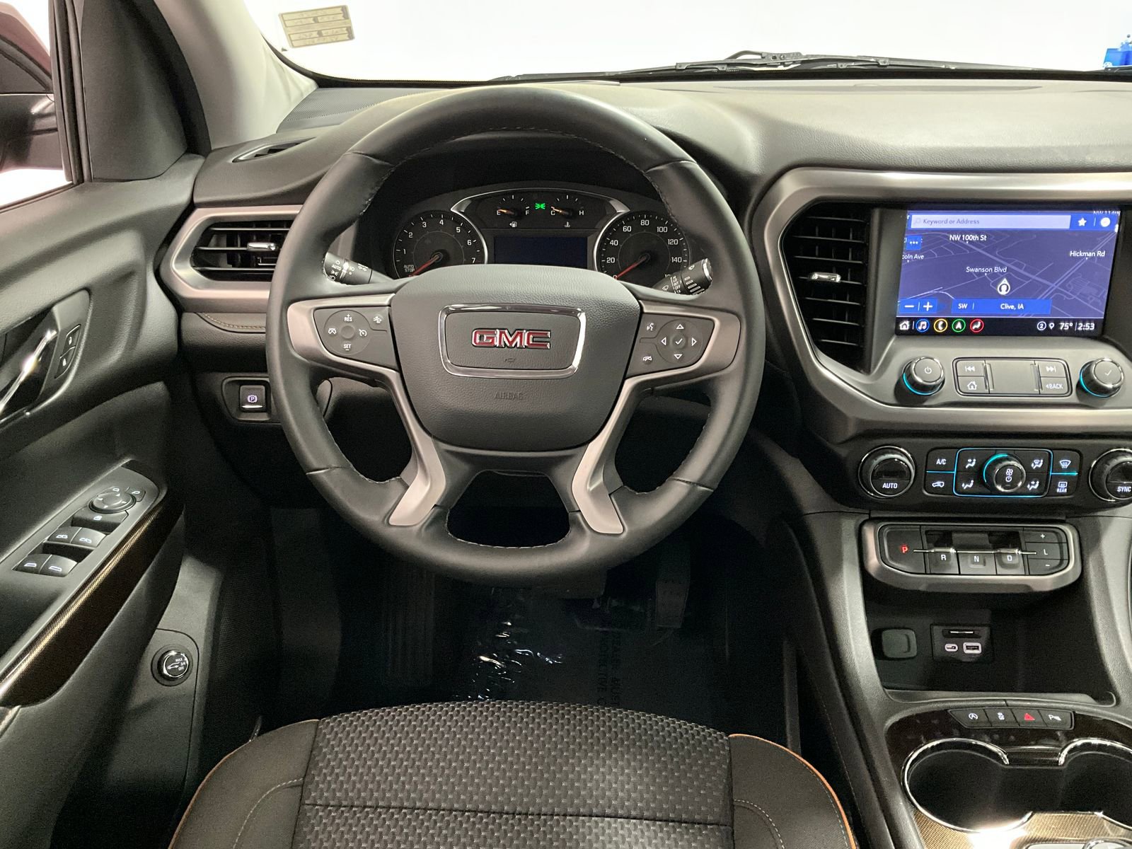 2023 Gmc Acadia AT4 photo 4