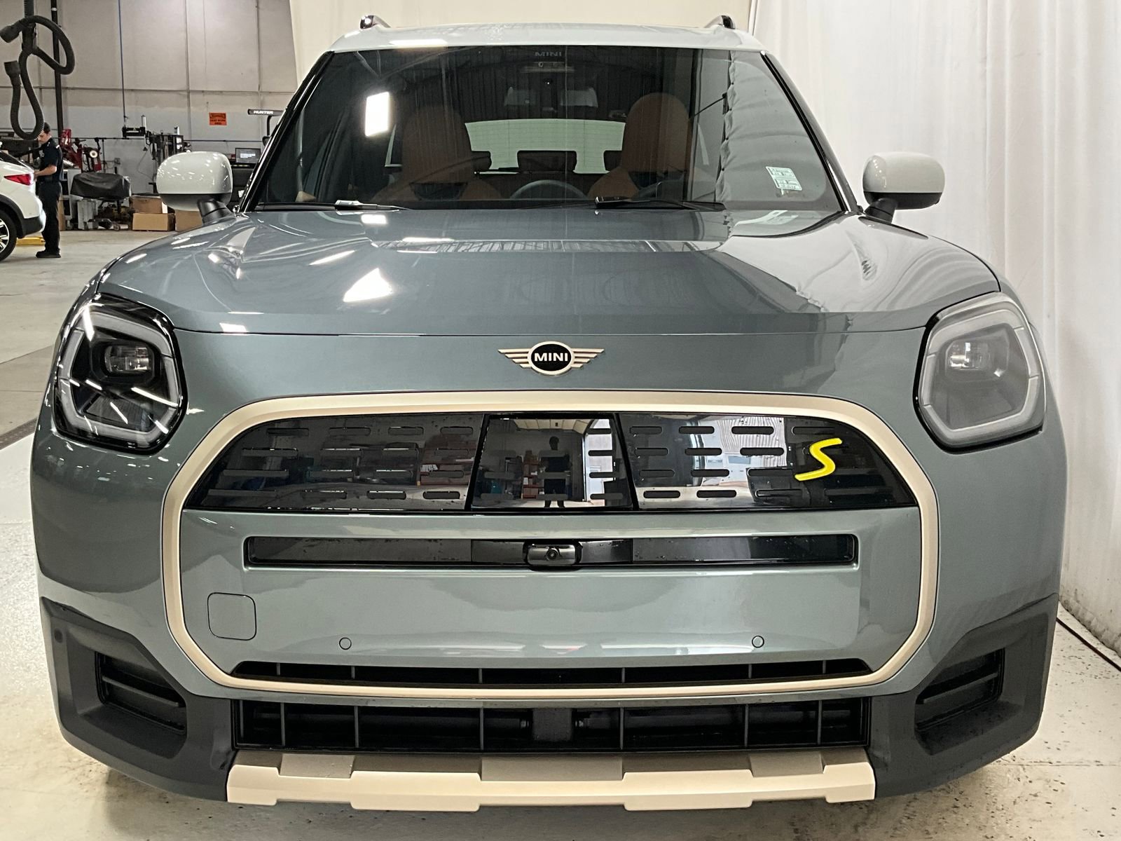2025 Mini Countryman SE ALL4 photo 2
