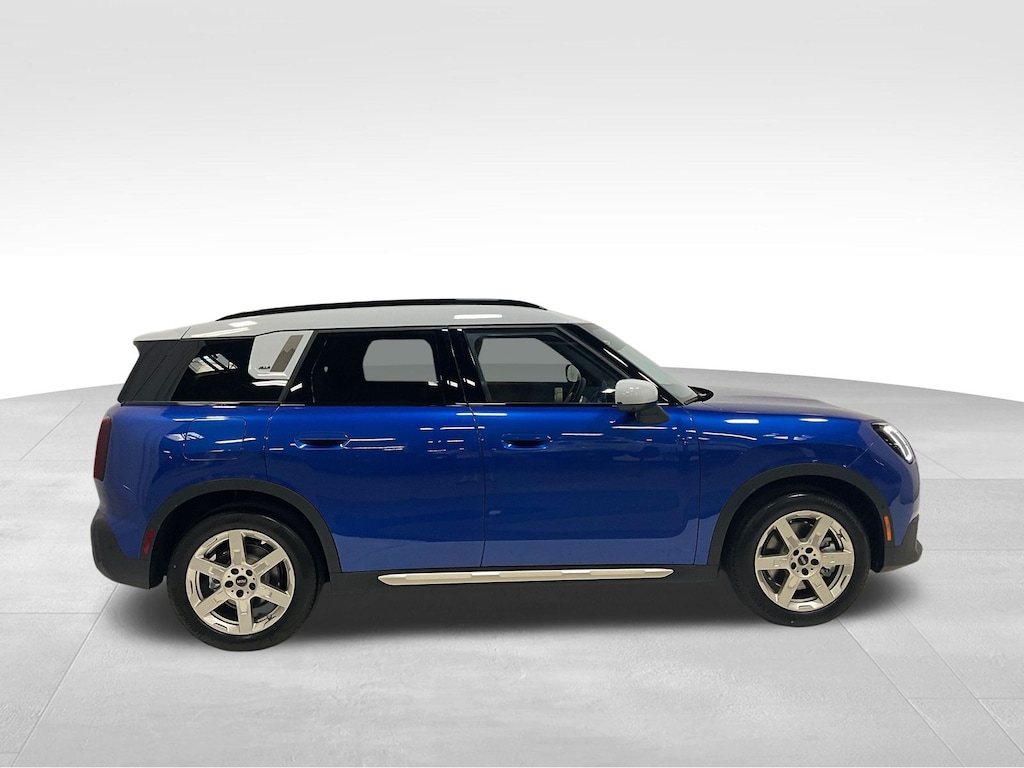 New 2026 MINI Countryman Iconic SUV