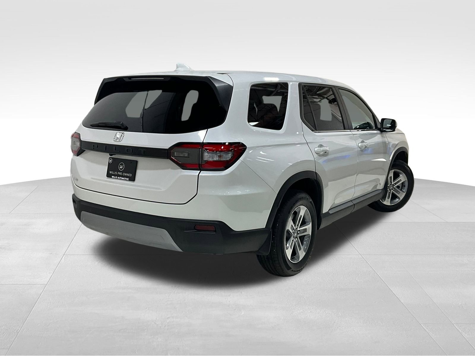 2025 Honda Pilot EX-L photo 4