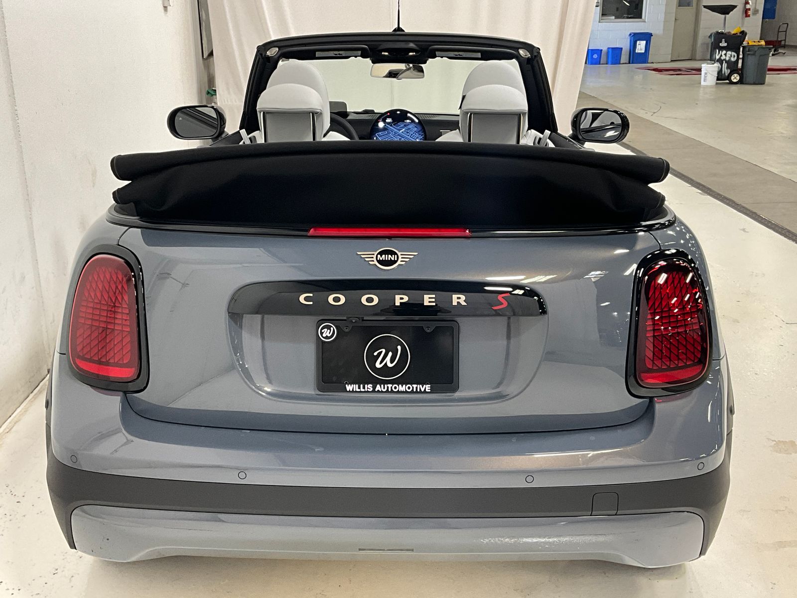 2026 Mini Cooper Convertible Iconic photo 3