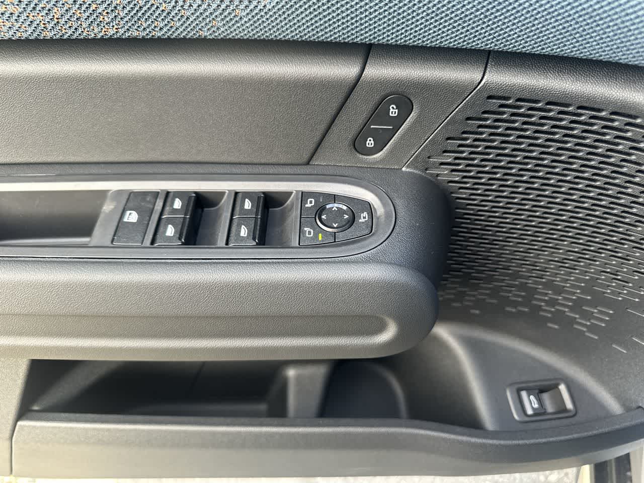 2025 MINI Cooper Countryman Signature 6