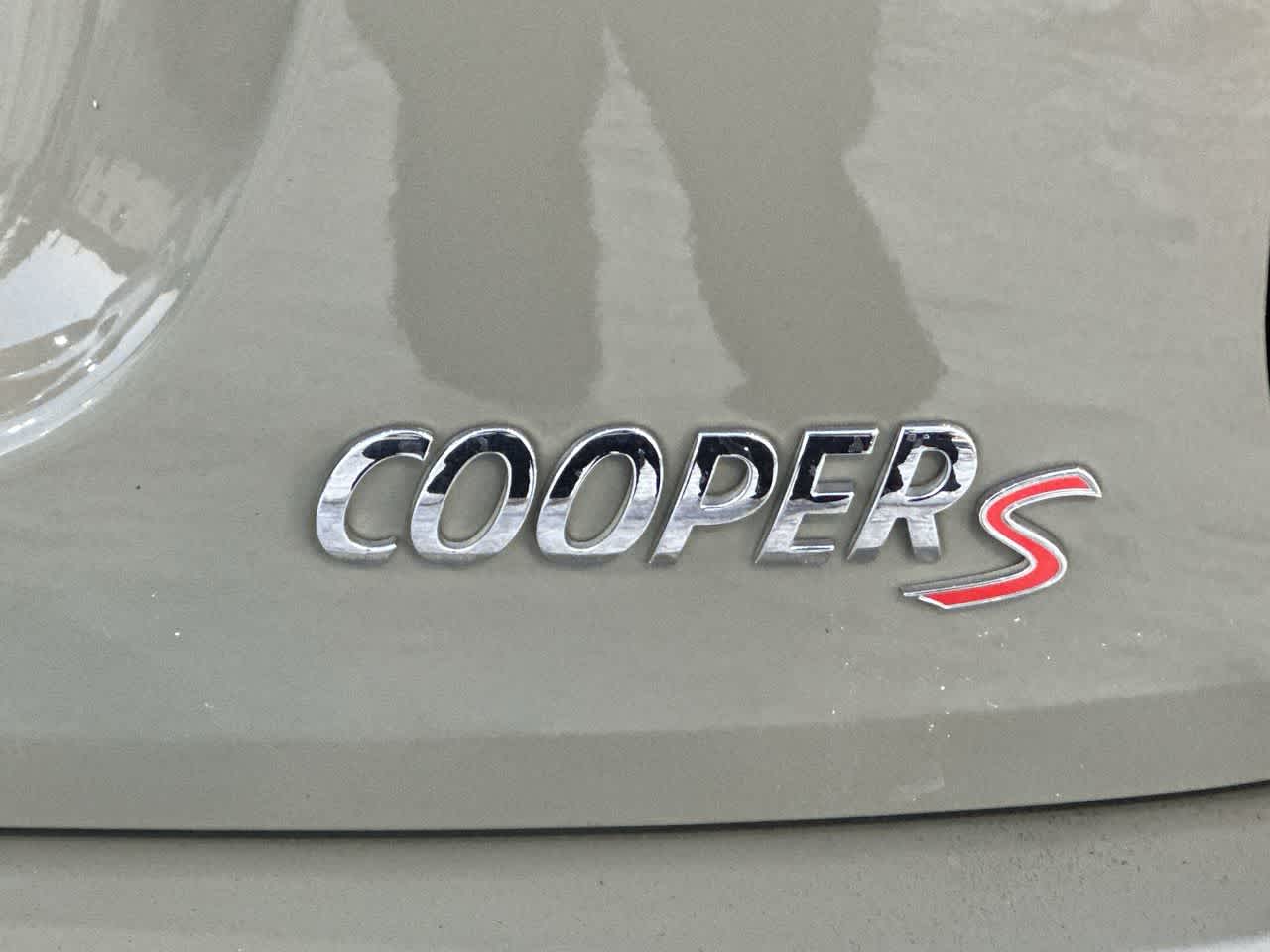 Thumbnail: 2019 MINI Cooper Hardtop - 24