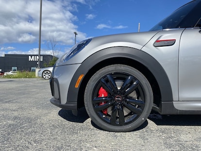 New 2024 MINI Hardtop 2 Door Hatchbacks