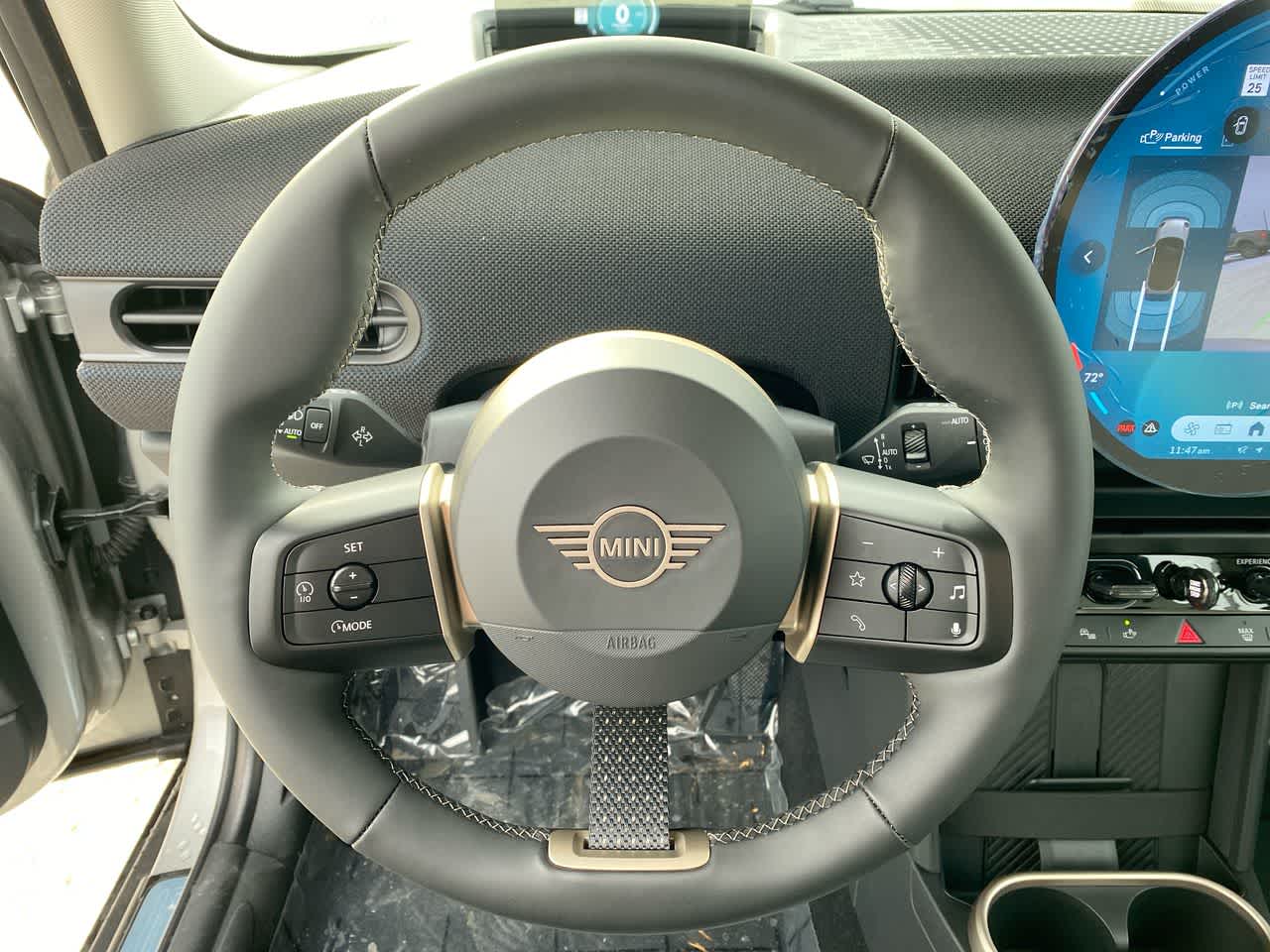 Thumbnail: 2025 MINI Cooper Hardtop - 7