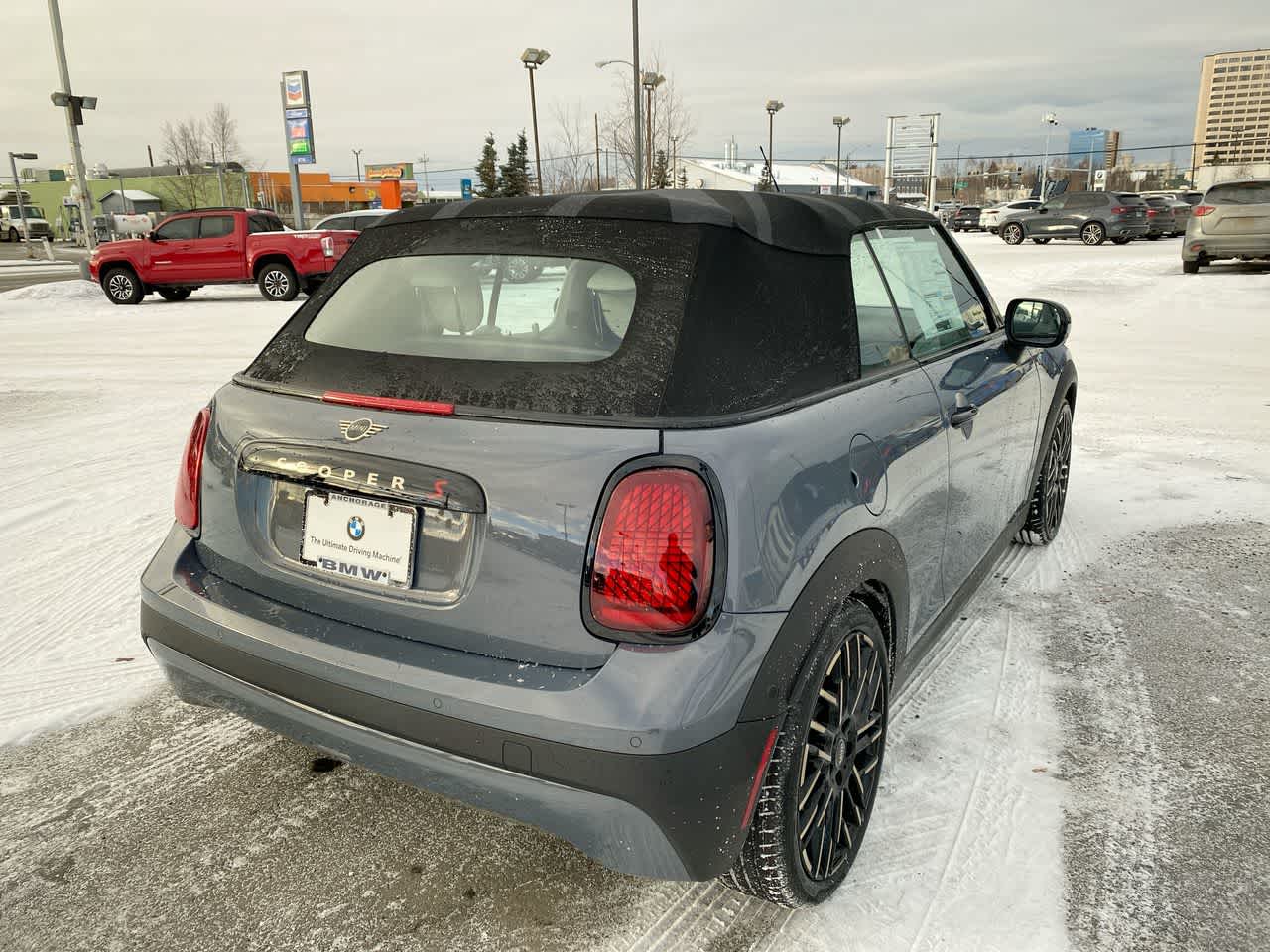 Thumbnail: 2025 MINI Cooper Convertible - 23