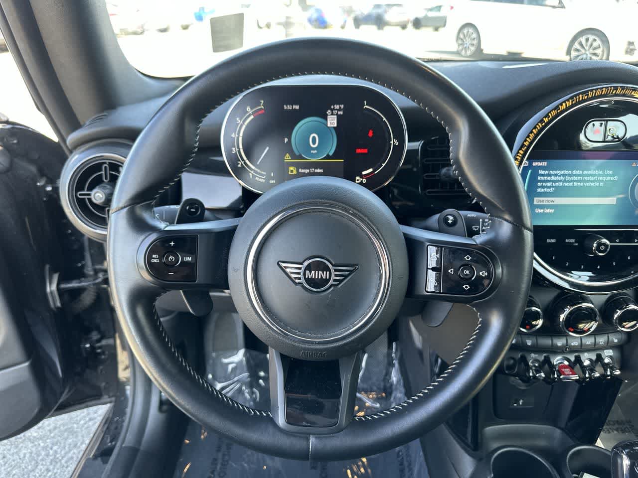 Thumbnail: 2024 MINI Cooper Convertible - 7