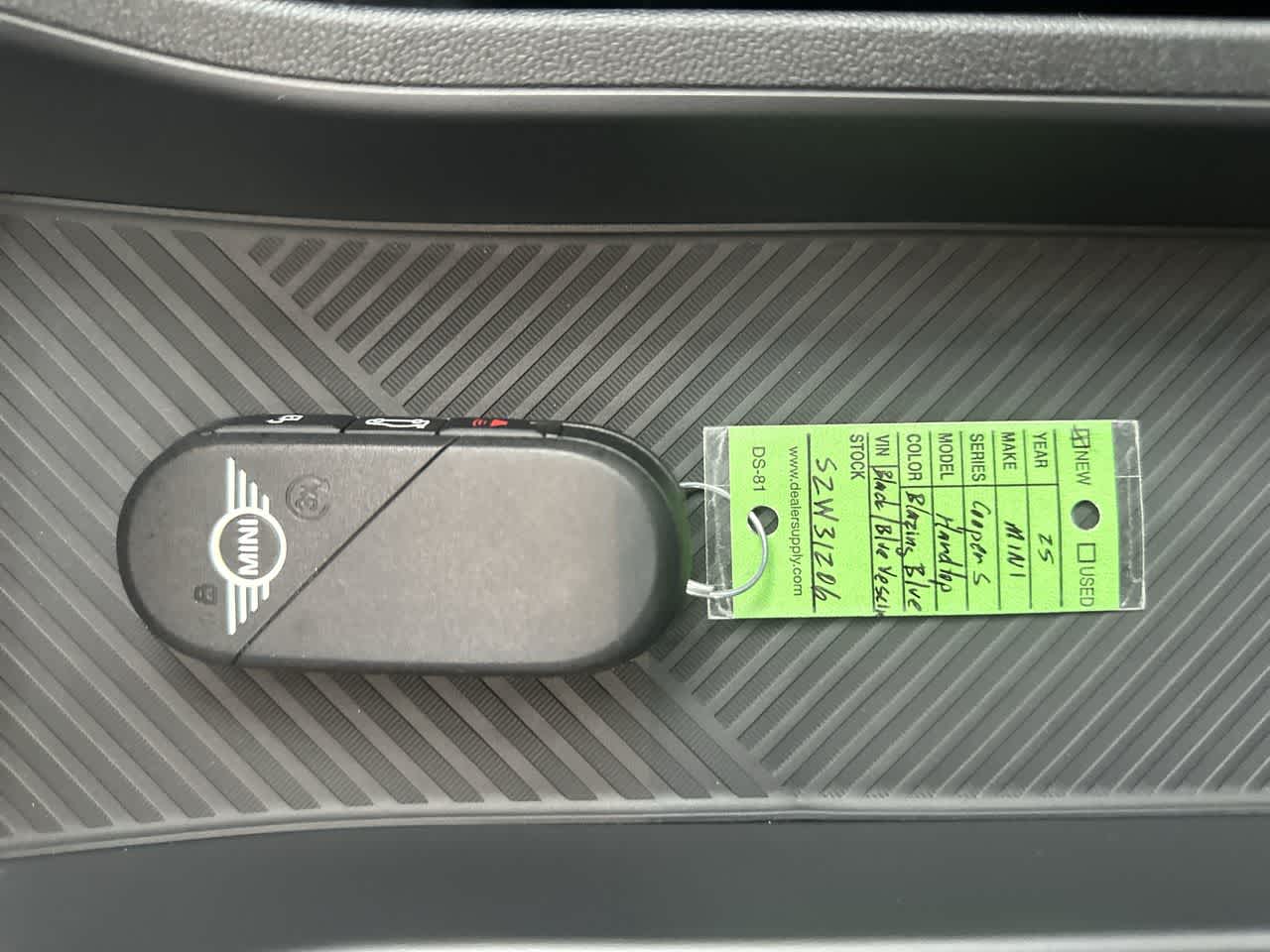 Thumbnail: 2025 MINI Cooper Hardtop - 20