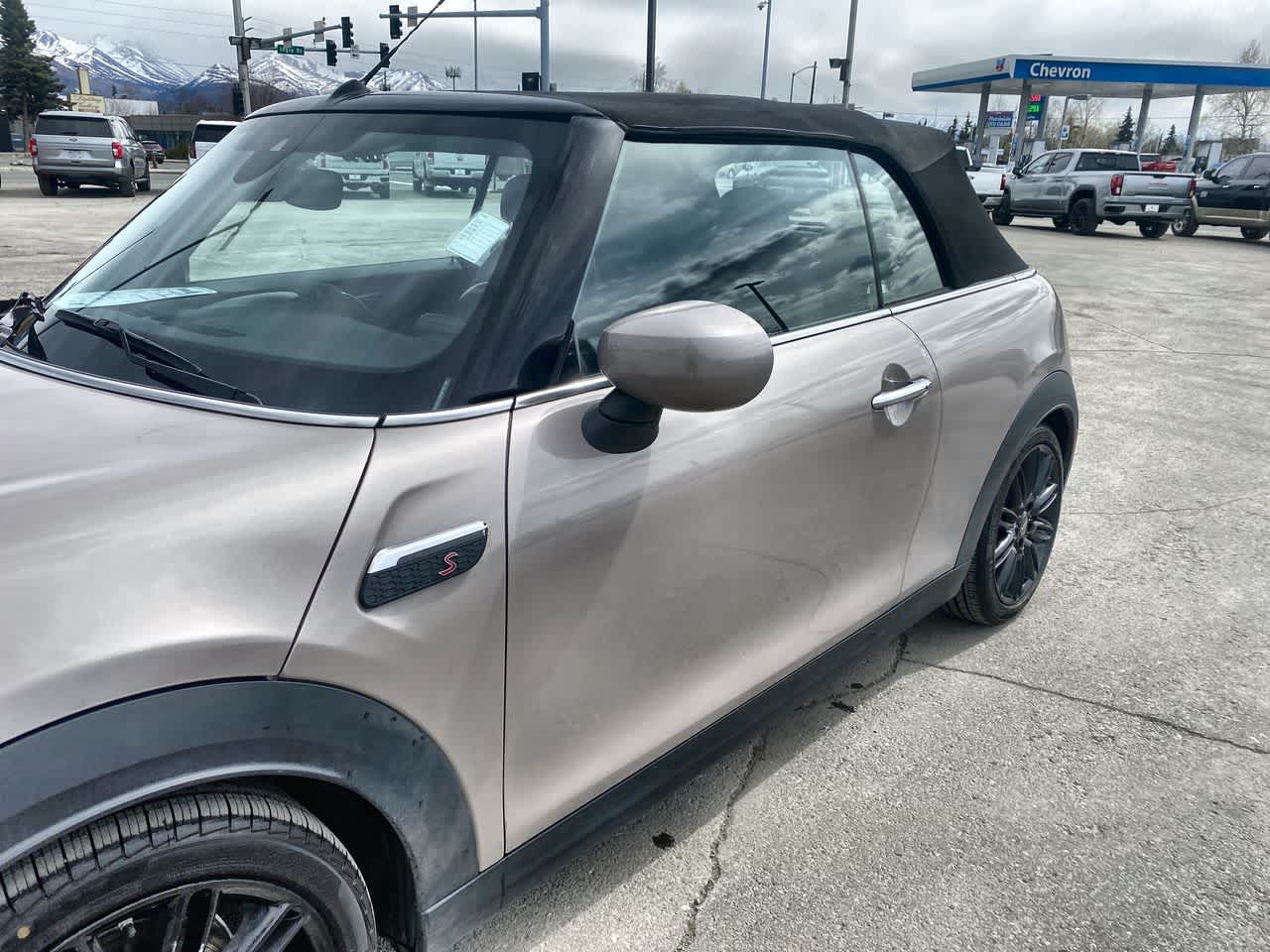Thumbnail: 2024 MINI Cooper Convertible - 8