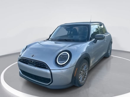 2025 MINI Hardtop 2 Door Signature Plus Hatchback