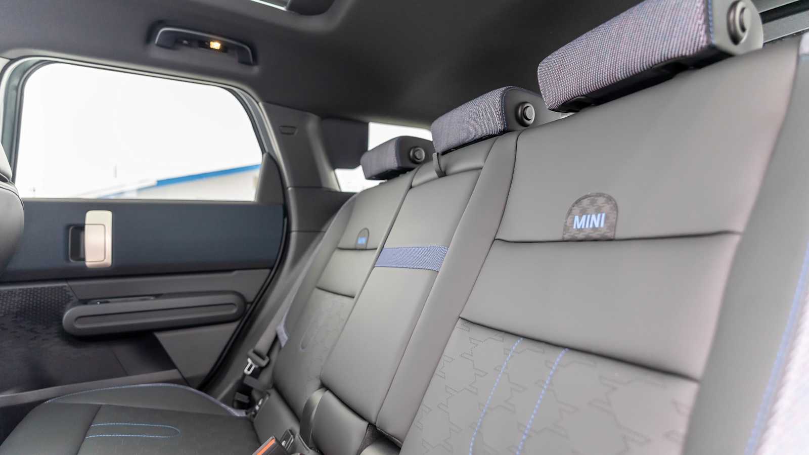 Thumbnail: 2026 MINI Cooper Countryman - 27