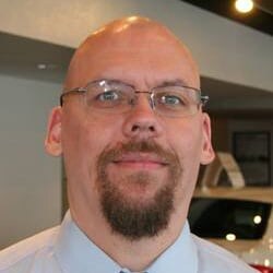 Staff member Dwayne Edgeworth from ID_981e4ee85219