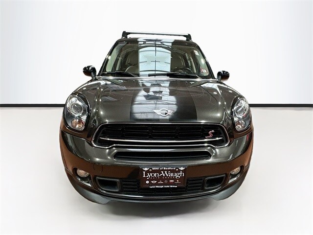 Used 2016 MINI Countryman Countryman S with VIN WMWZC5C58GWU01674 for sale in Bedford, NH