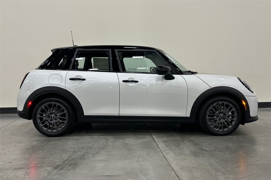 New 2026 MINI 4 Door Signature Plus Hatchback