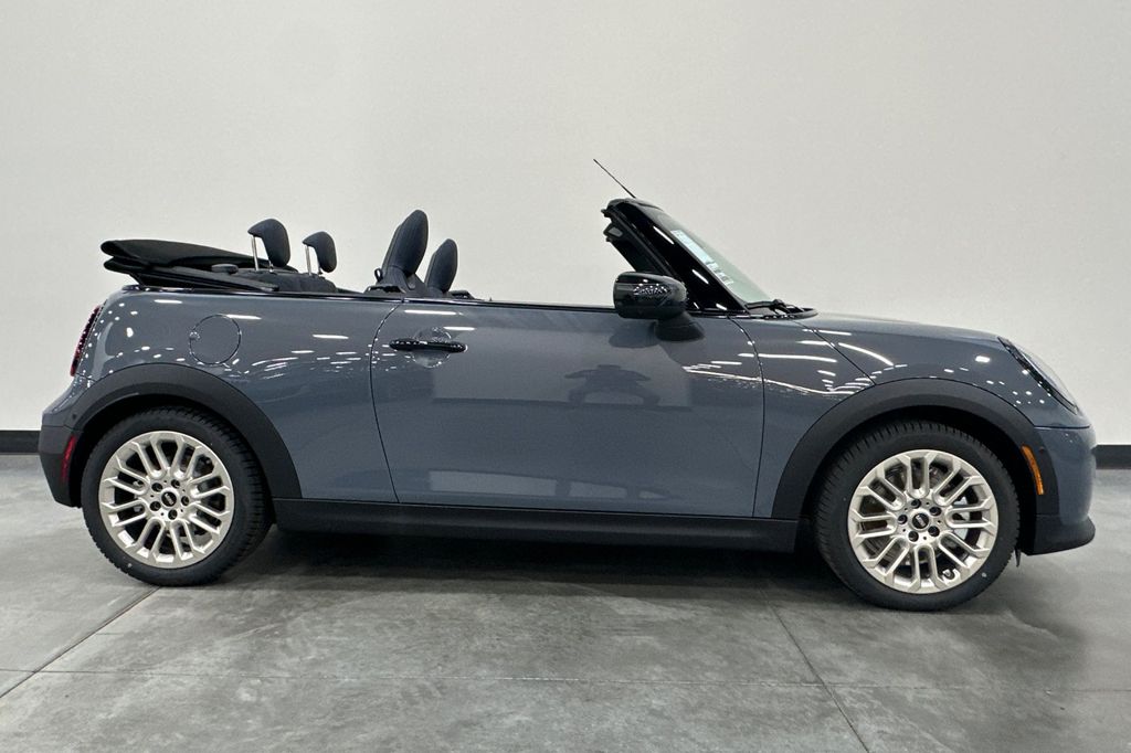 2026 MINI Convertible S - Photo 3