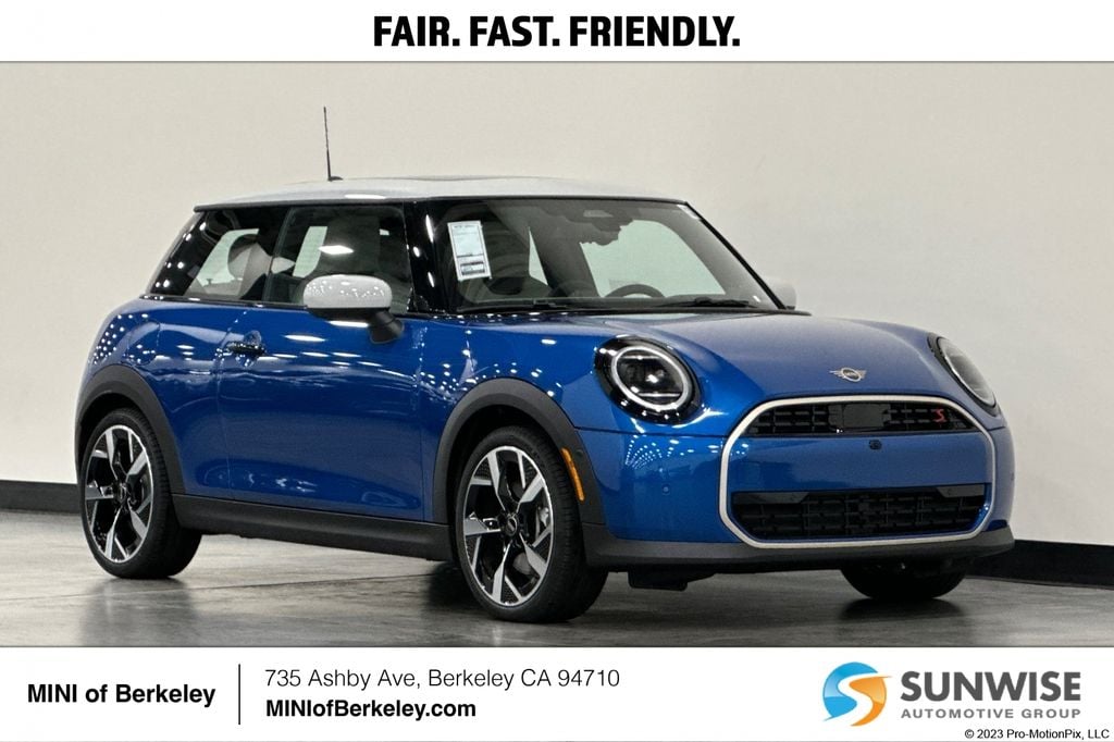 2026 MINI Hardtop Cooper S's photo