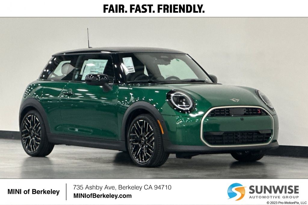 2026 MINI Hardtop Cooper S's photo